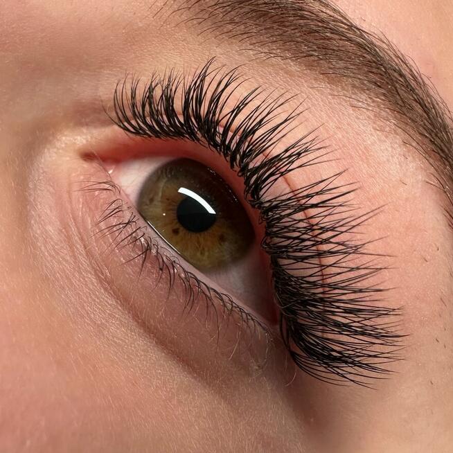 Przedłużanie rzęs Kraków