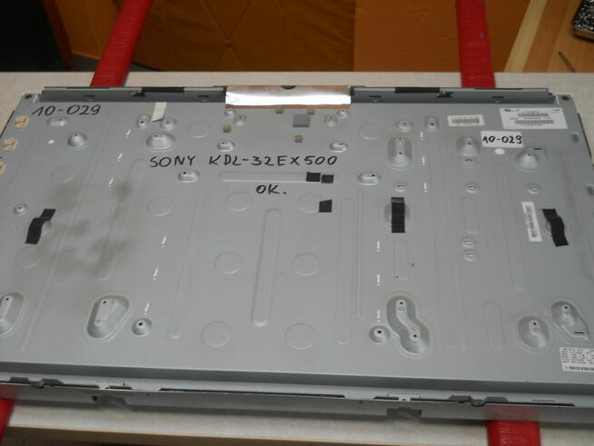 Matryca LCD LTY320HF01 z TV Sony KDL-32EX500     10-029