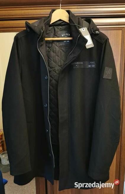 Piękna kurtka z kapturem na podpince Rozm XL NOWA z metką