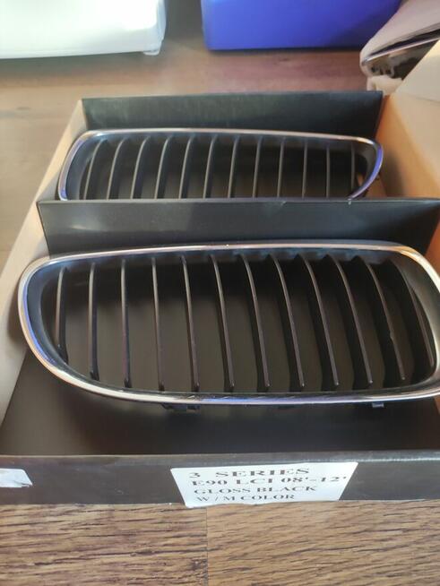 grill atrapa BMW 3 series E 90 gloss black