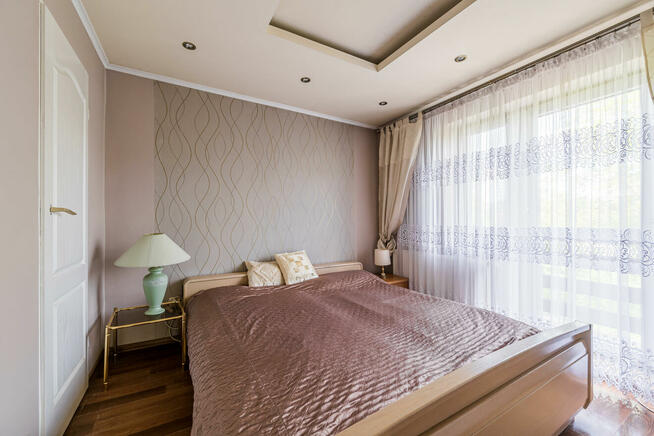Dom 7 pokoi 113m2 działka 342m2 oś. Świt