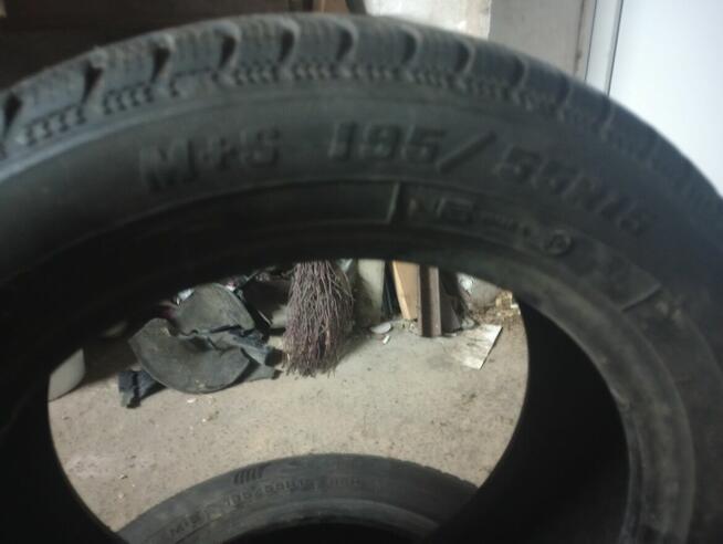 Sprzedam opony zimowe