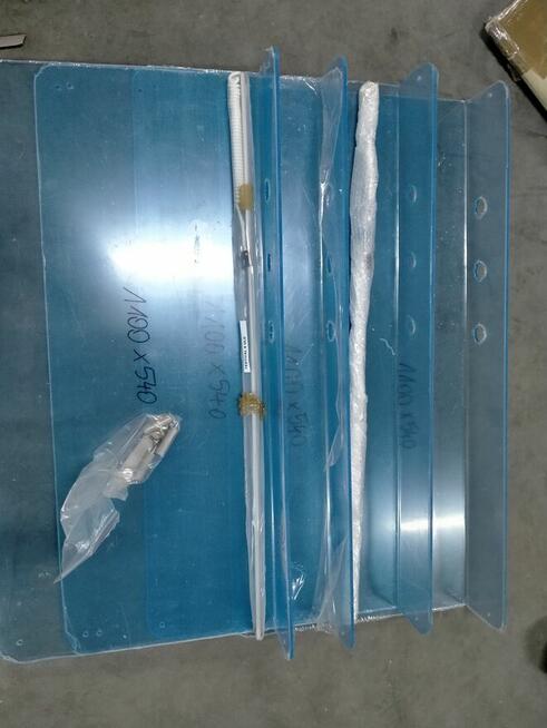 Plexy do witryny Festival 8 old. Wymiar 1100x540