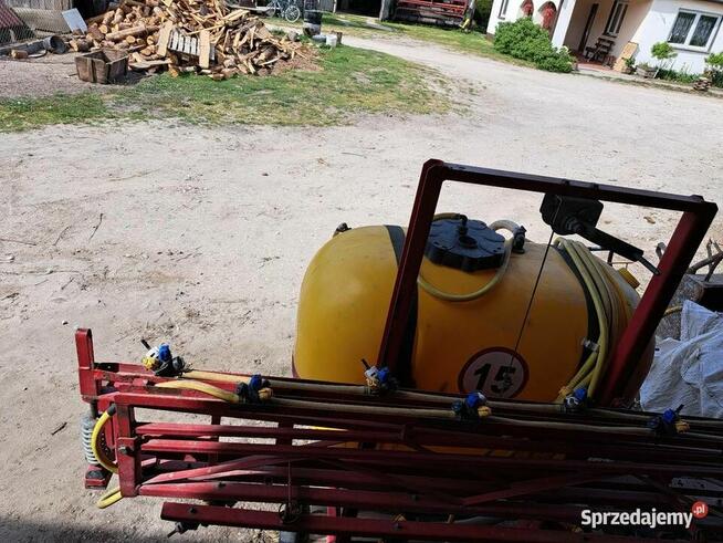 Opryskiwacz polowy zawieszany