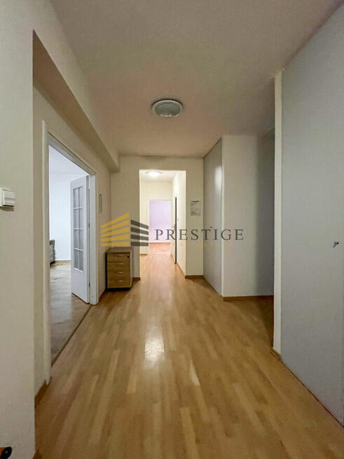 Przestronny lokal 121m2 z ogrodem zimowym - Wola