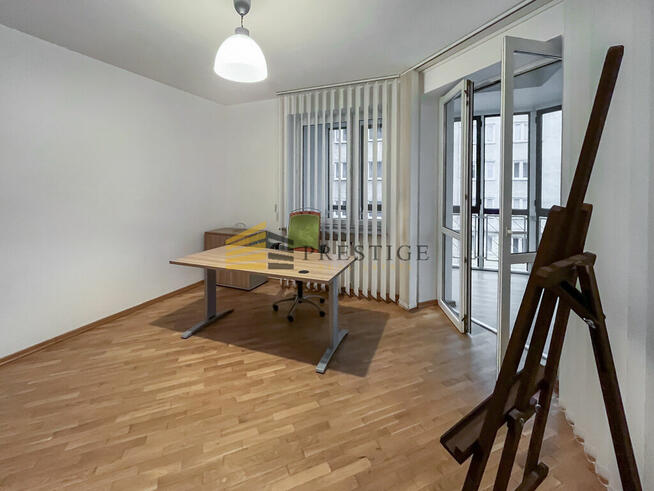 Przestronny lokal 121m2 z ogrodem zimowym - Wola