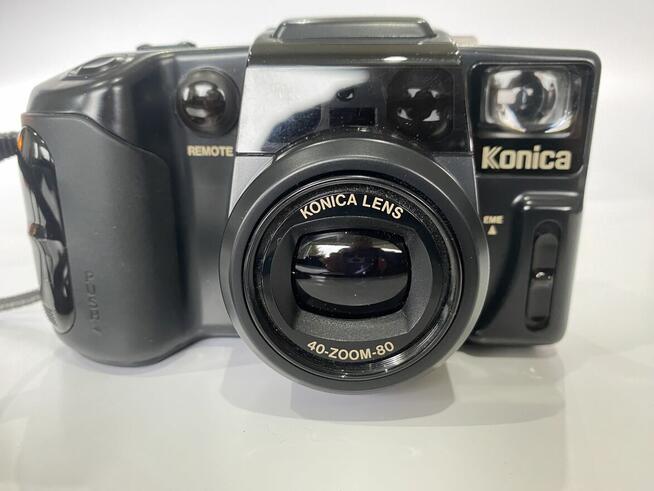 Analogowa Konica Super Zoom Z-Up 80 RC Camera