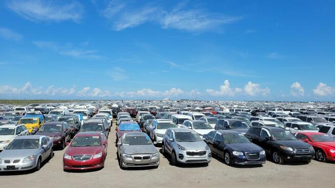 auta z usa Jesteśmy bezpośrednim dealerem z Miami