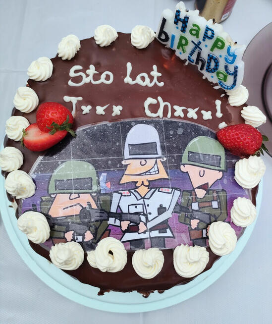 Domowe torty tematyczne i piętrowe, ciasta, rurki i babeczki