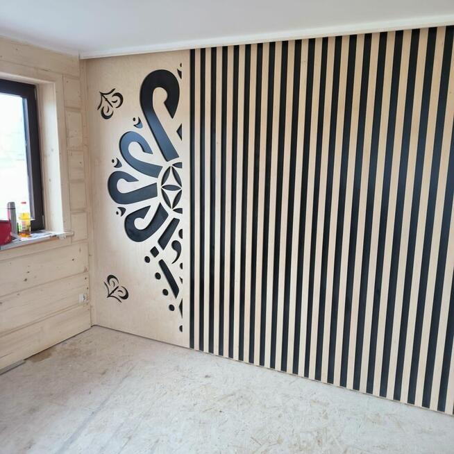 Lamele ścienne ze wzorem styl góralski