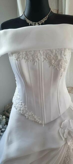 Sprzedam Tanio sukienkę ślubną rozmiar 40-42