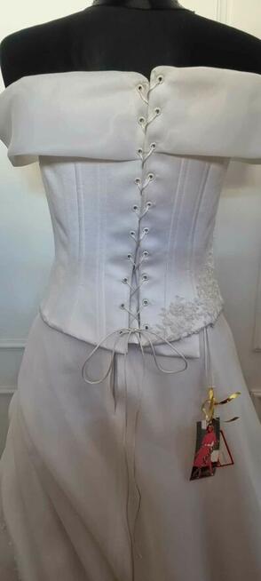 Sprzedam Tanio sukienkę ślubną rozmiar 40-42