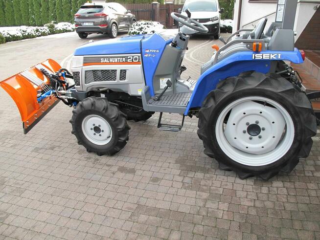 Mini Traktorek Iseki 20KM 4X4 Wspomaganie Rewers Mały