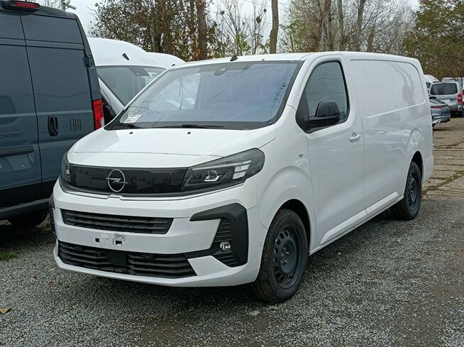 Opel Vivaro Furgon 2.0 144KM EXTRA LONG NA PLACU