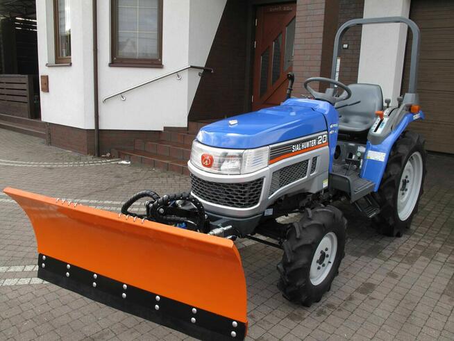 Mini Traktorek Iseki 20KM 4X4 Wspomaganie Rewers Mały