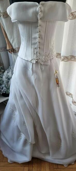 Sprzedam Tanio sukienkę ślubną rozmiar 40-42