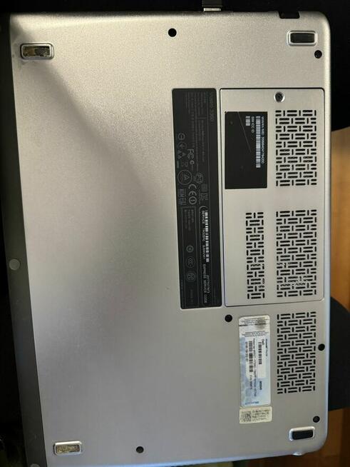 Dell vostro 3360