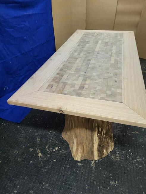 Stół drewniany ręcznie wykonany