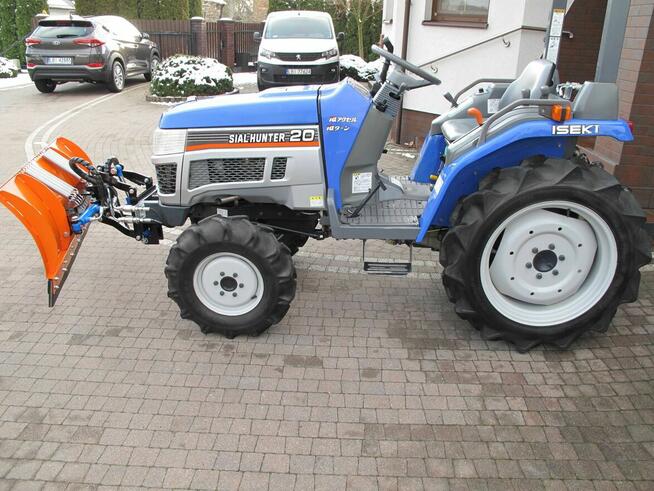 Mini Traktorek Iseki 20KM 4X4 Wspomaganie Rewers Mały