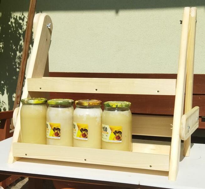 Stojak , regał do eksponowania słoików z miodem