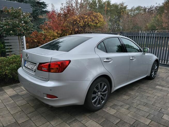 Lexus IS220D