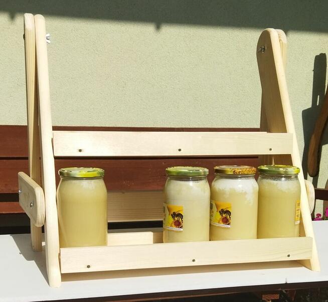 Stojak , regał do eksponowania słoików z miodem
