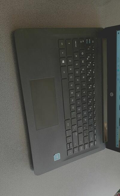 Dobry niedrogi Laptop HP ekran 14 do internetu hdmi usbc m2