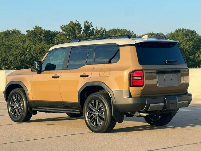 2024 Toyota Land Cruiser