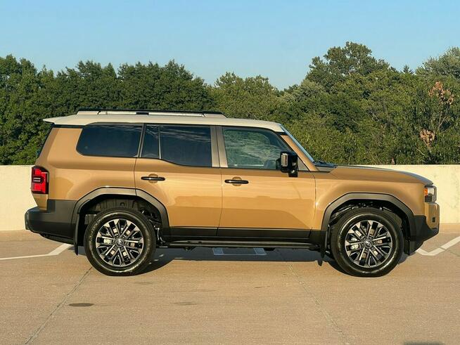 2024 Toyota Land Cruiser