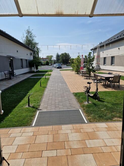 OPIEKA NAD SENIORAMI - DOM SENIORA C.M. MAGNOLIA w JAWORZE