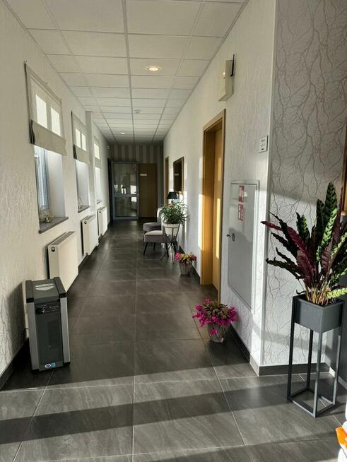 OPIEKA NAD SENIORAMI - DOM SENIORA C.M. MAGNOLIA w JAWORZE