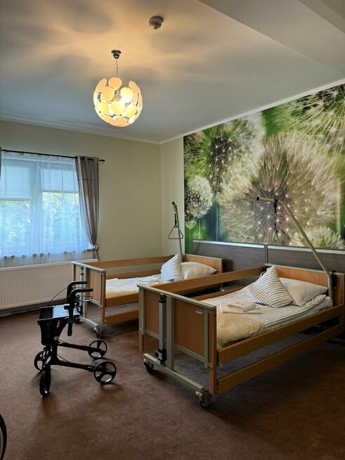 OPIEKA NAD SENIORAMI - DOM SENIORA C.M. MAGNOLIA w JAWORZE