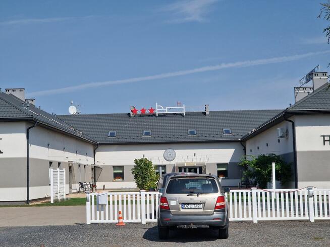 OPIEKA NAD SENIORAMI - DOM SENIORA C.M. MAGNOLIA w JAWORZE