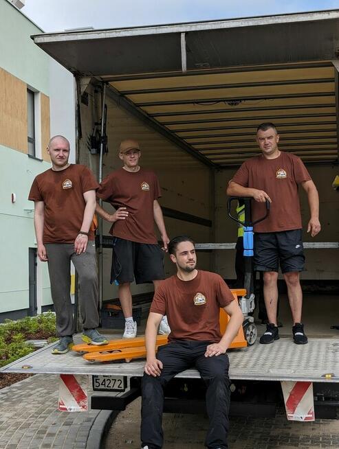 Piernik Przeprowadzki Toruń Transport Mebli Bagażówka Wywóz