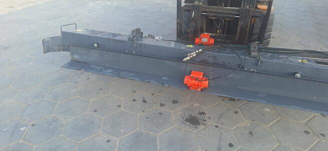 Rozkładarka do betonu Manipav M200E – Przebieg tylko 83h!