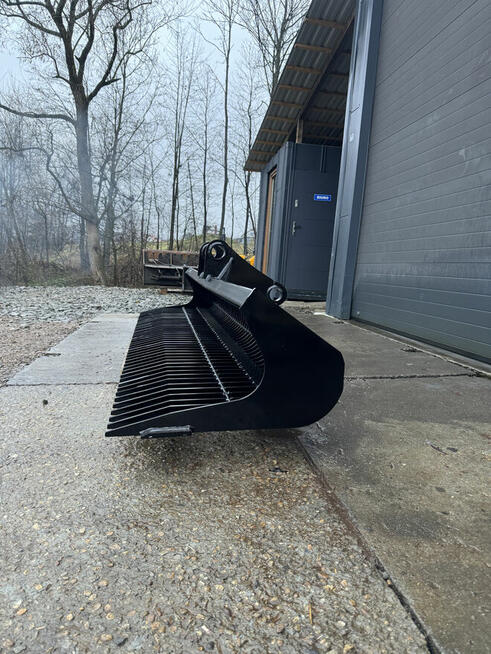 Łyżka skarpowa ażurowa, grabie 300cm 9-12t