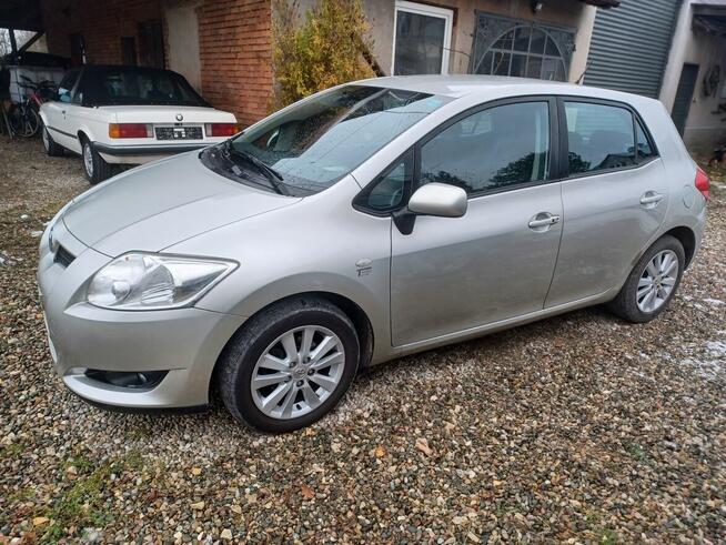 Toyota Auris 1.6 VVTi 5 drzwi. Przebieg 144 tys!