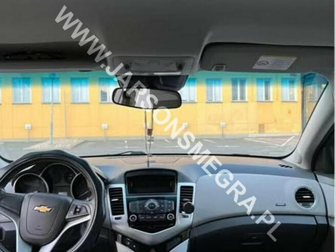 Chevrolet Cruze 1.6 Manual