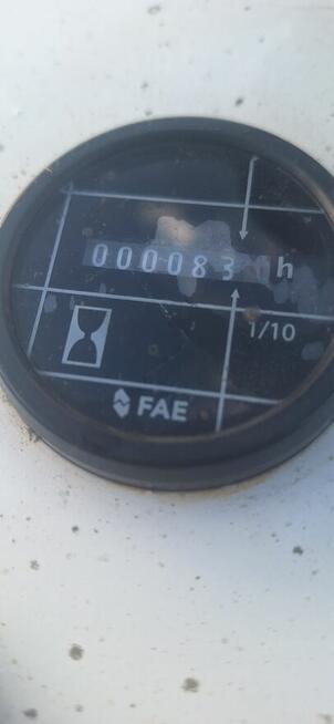 Rozkładarka do betonu Manipav M200E – Przebieg tylko 83h!