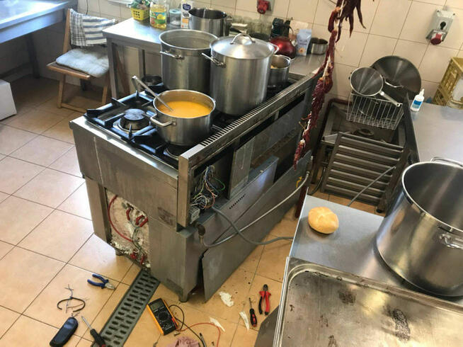 Naprawa zgrzewari, krajalnicy, wypażarki, Thermomixa – Szybk