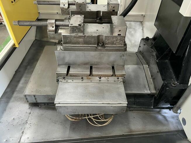 FANUC Robodrill Alfa T10 B 1995 gwintujące centrum obróbcze