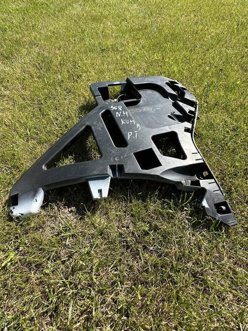 Ślizg zderzaka Peugeot 508 2018/19