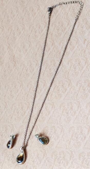 Wyprzedamy biżuterie , medale i różne AKCESORIA rytualne