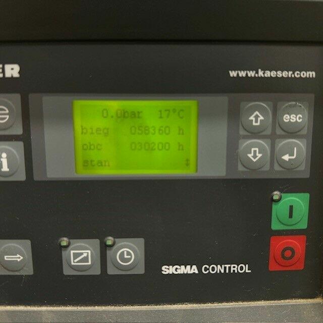 Sprężarka śrubowa stałoobrotowa CSD102 oraz osuszacz TE91