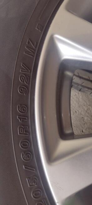 Sprzedam komplet kół aluminiowch do Mazdy