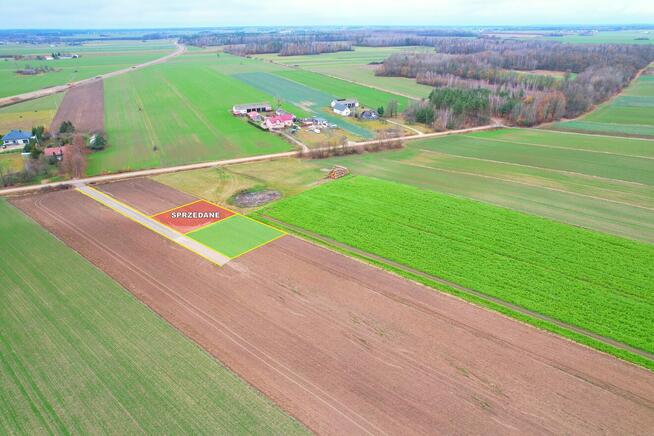 Spokojna okolica, świetna lokalizacja Działka w Lipie