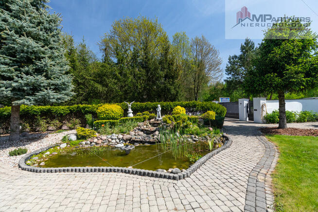 REZYDENCJA W ZIELONYM ZAKĄTKU :)