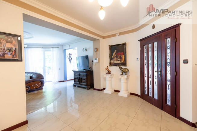 REZYDENCJA W ZIELONYM ZAKĄTKU :)