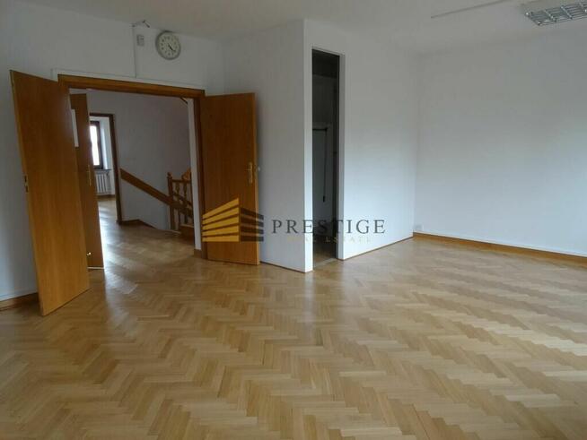 Dom na biuro w luksusowej lokalizacji