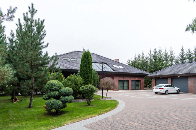 Nowoczesny dom otoczony lasem w okolicach Iławy